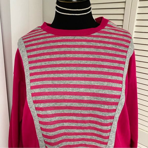 Lucky Winner Pink/Grey Striped 80’s Sweater Size: L/XL - Picture 2 of 5